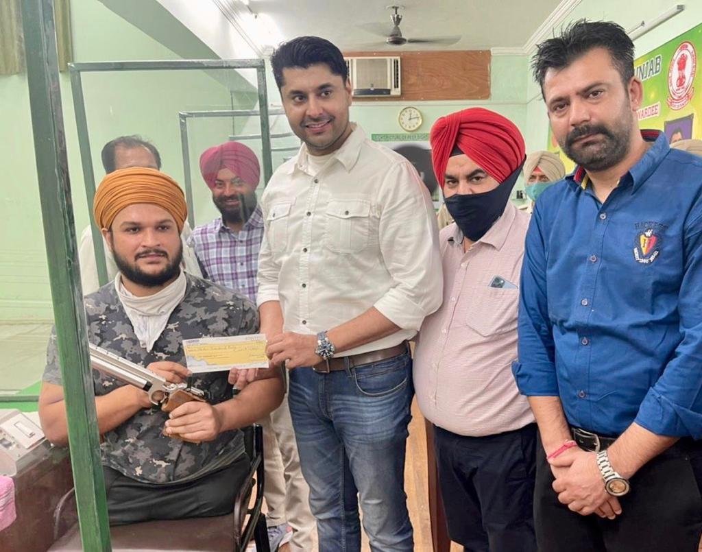ਨੌਜਵਾਨਾਂ ਨੂੰ ਖੇਡਾਂ ਪ੍ਰਤੀ ਉਤਸ਼ਾਹਿਤ ਕਰਨ ਲਈ ਕਰਵਾਇਆ ਜਾ ਰਿਹਾ ਹੈ ਟੂਰਨਾਮੈਟ