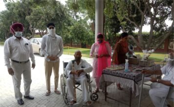 कोविड-19 से बचने के लिए लोग वैक्सीनेशन अवश्य करवाए: डॉ सतनाम सिंह 18 से 44 वर्ष तक कि वैक्सीनेशन 15 से होगी शुरू