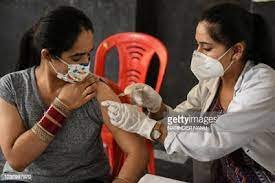 उपलब्धता के आधार पर सभी 18-45 साल आयु वर्ग के टीकाकरण का किया ऐलान