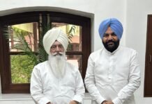 बाबा गुरिंदर सिंह ढिल्लों का आशीर्वाद लेने पहुंचे औजला