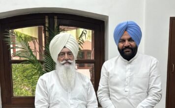 बाबा गुरिंदर सिंह ढिल्लों का आशीर्वाद लेने पहुंचे औजला