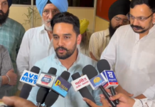 मनदीप सिंह मन्ना के प्रेशर में लीगल बिल्डिंग को इललीगल बनाने पर तुले नगर निगम मुलाजिम