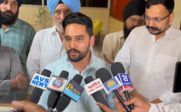 मनदीप सिंह मन्ना के प्रेशर में लीगल बिल्डिंग को इललीगल बनाने पर तुले नगर निगम मुलाजिम