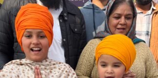 ਛੋਟੇ ਸਾਹਿਬਜ਼ਾਦਿਆਂ ਅਤੇ ਮਾਤਾ ਗੁਜਰੀ ਜੀ ਦੀ ਸ਼ਹਾਦਤ ਨੂੰ ਸਿਜਦਾ ਕਰਦਿਆਂ 3000 ਤੋਂ ਵੱਧ ਸੰਗਤਾਂ ਦੇ ਦਸਤਾਰਾਂ ਸਜਾਈਆਂ: ਯੂਥ ਅਕਾਲੀ ਦਲ ਪ੍ਰਧਾਨ ਸਰਬਜੀਤ ਸਿੰਘ ਝਿੰਜਰ