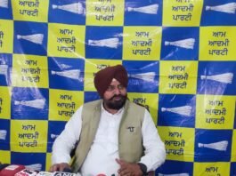 विधायक गुरदीप सिंह रंधावा की प्रेस कॉन्फ्रेंस: पंजाब पुलिस पर लगाए जा रहे आरोप बेबुनियाद, कालानौर घोटाले में 8 कर्मचारियों पर केस दर्ज